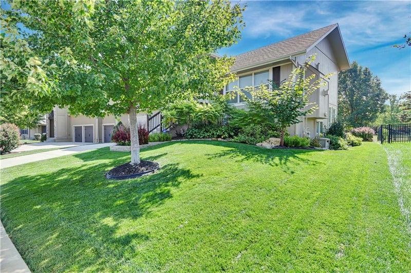 13407 W 173rd Ter, Overland Park, KS 66221