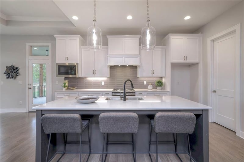 12200 138 Pl, Overland Park, KS 66221