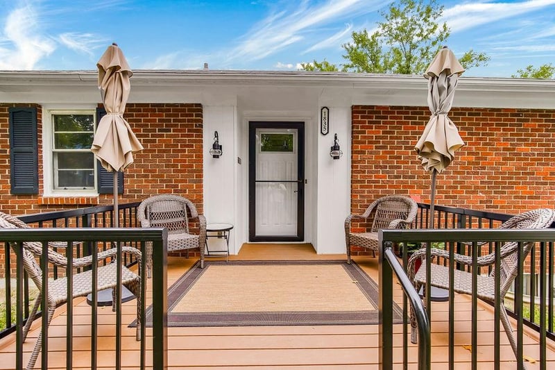 1835 Ewing Ave, Kansas City, MO 64126