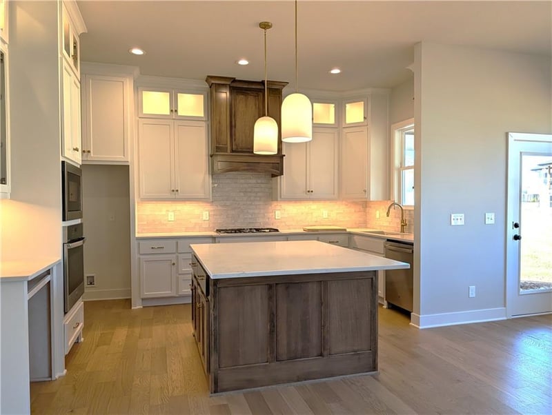 16909 Futura St, Overland Park, KS 66085