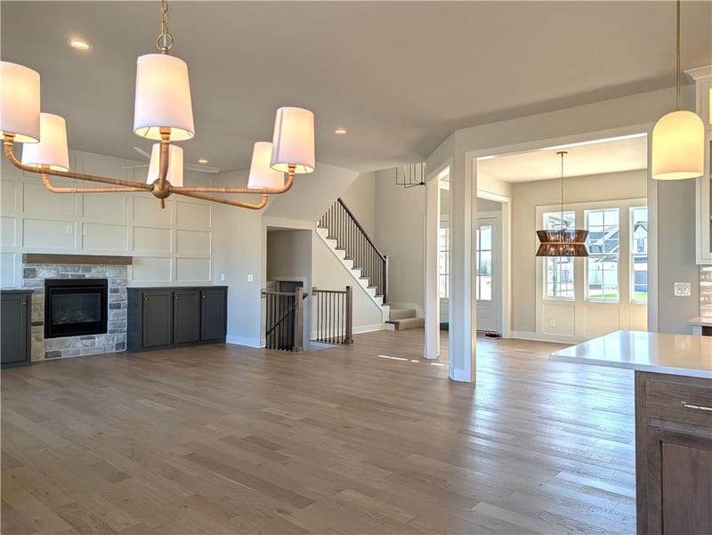 16909 Futura St, Overland Park, KS 66085