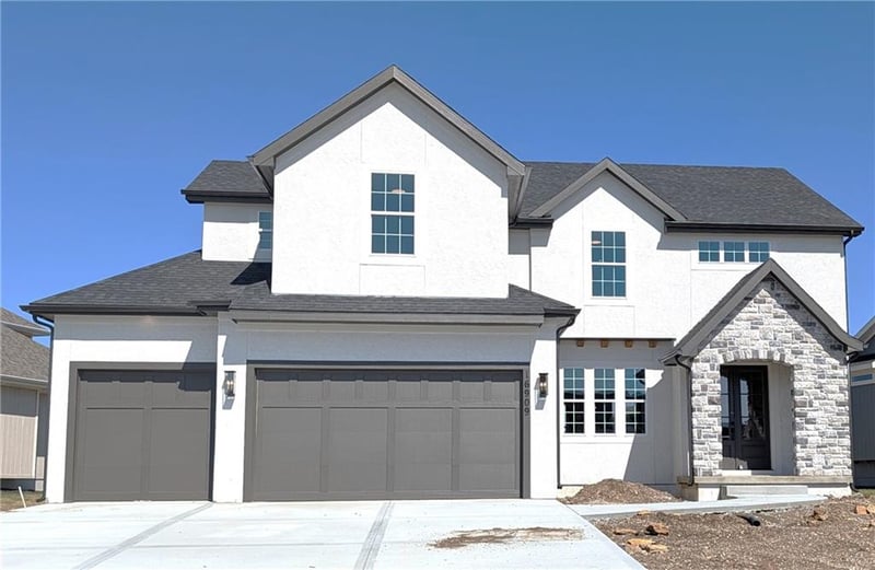 16909 Futura St, Overland Park, KS 66085