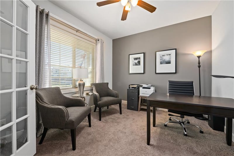 14960 Red Bird St, Olathe, KS 66061