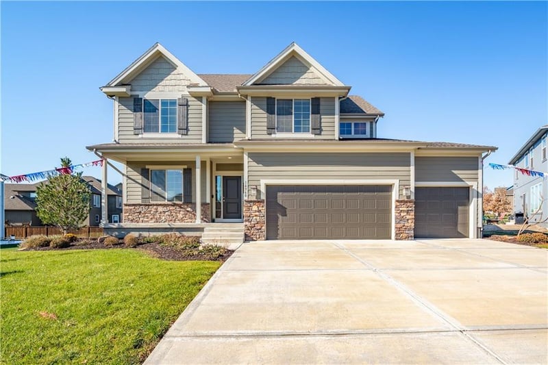 14960 Red Bird St, Olathe, KS 66061