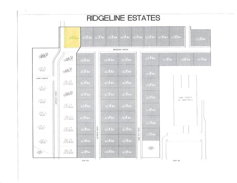 Edwards St, Maryville, MO 64468