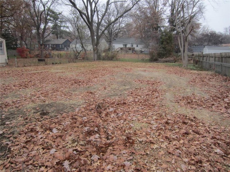 8714 W 82nd St, Overland Park, KS 66204