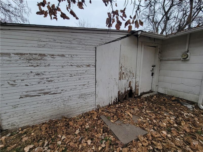 746 Miami Ave, Kansas City, KS 66105