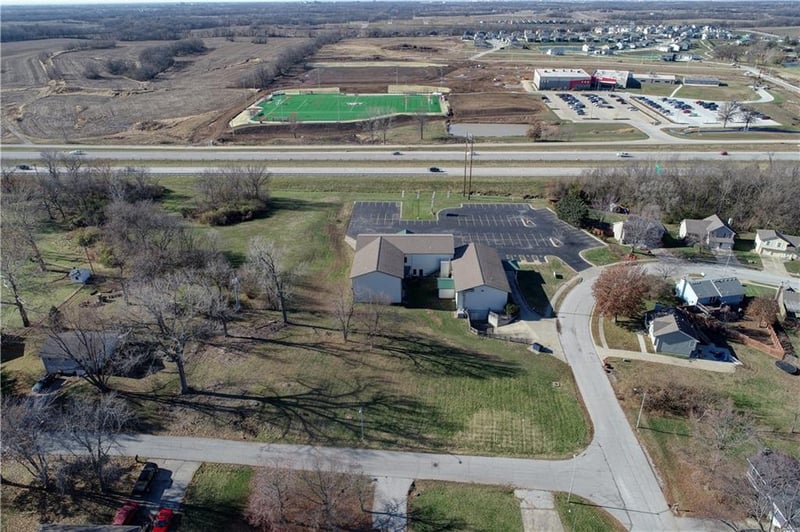 10420 N Wyandotte St, Kansas City, MO 64155