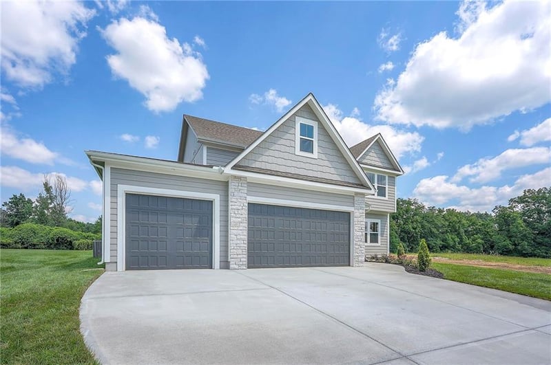 13904 E 54 Ter, Kansas City, MO 64133