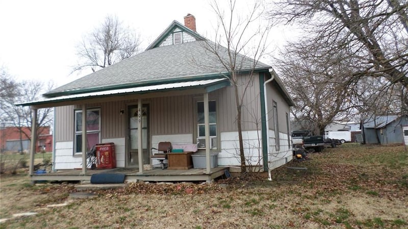 409 Kelly St, Waverly, KS 66871