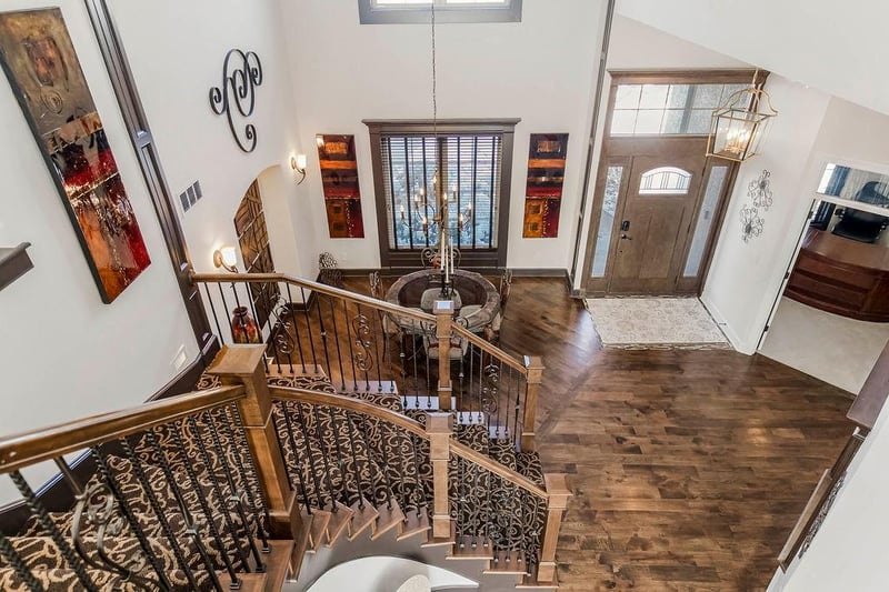 16824 Goddard St, Overland Park, KS 66062