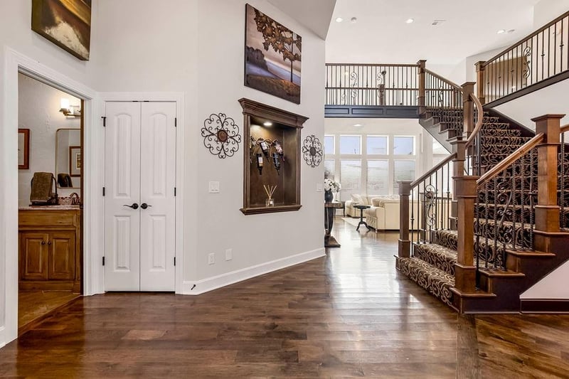 16824 Goddard St, Overland Park, KS 66062