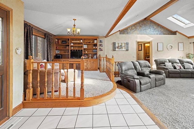 259 E 610th Ave, Girard, KS 66743