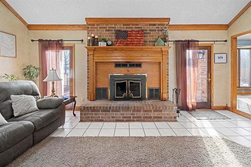 259 E 610th Ave, Girard, KS 66743