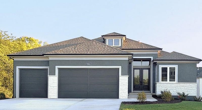 9301 168 St, Overland Park, KS 66085