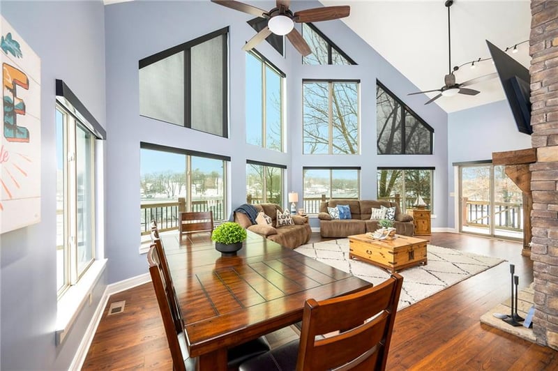 1554 Lake Viking Ter, Gallatin, MO 64640