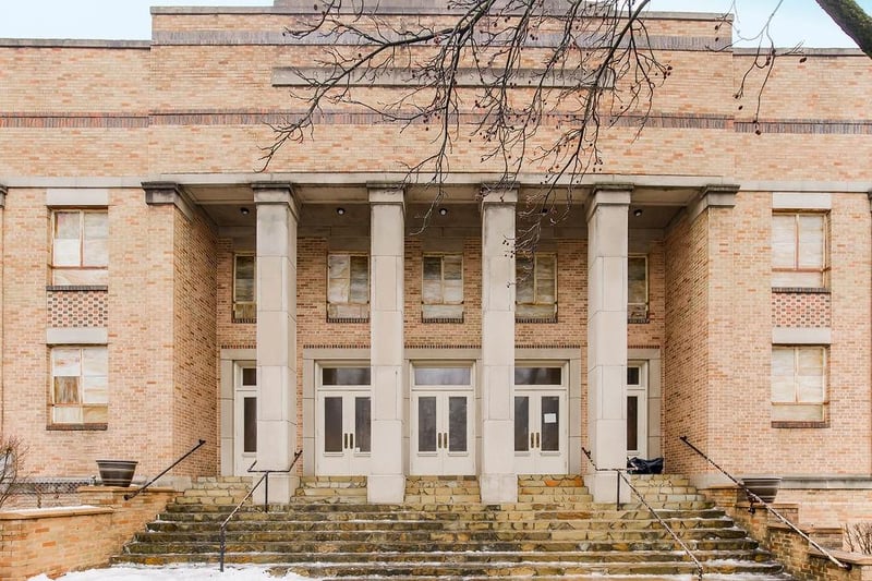 141 N Lawndale Ave, Kansas City, MO 64123