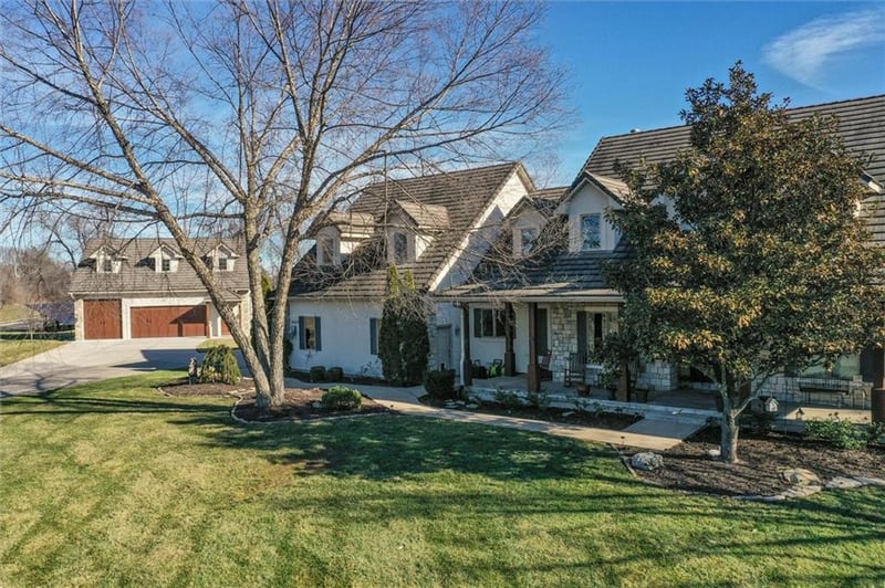 2223 SW Longview Rd, Lee's Summit, MO 64081