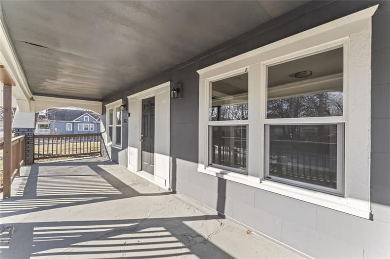 612 S 10th St, Kansas City, KS 66105