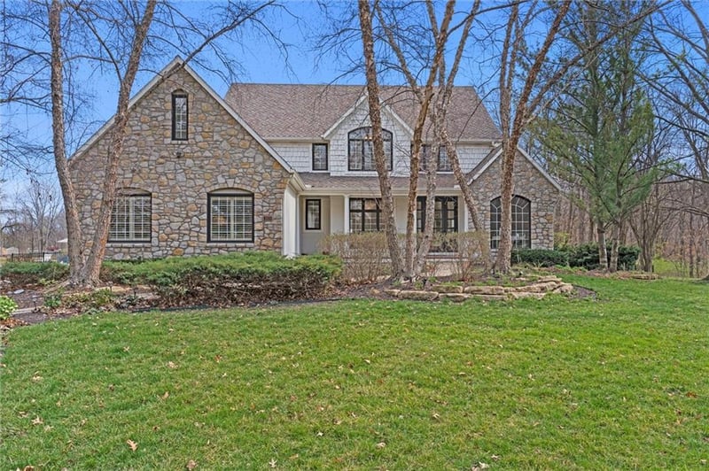 3101 Iron Horse Ct, Overland Park, KS 66224