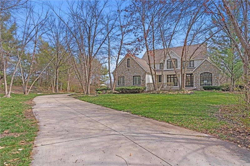 3101 Iron Horse Ct, Overland Park, KS 66224