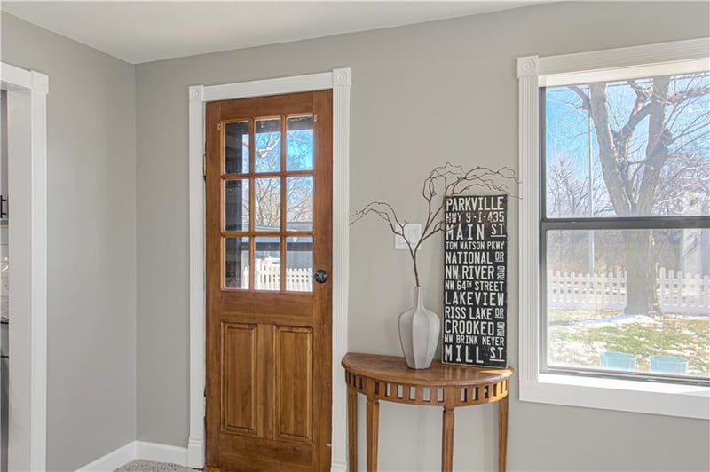 4948 NW High Dr, Riverside, MO 64150