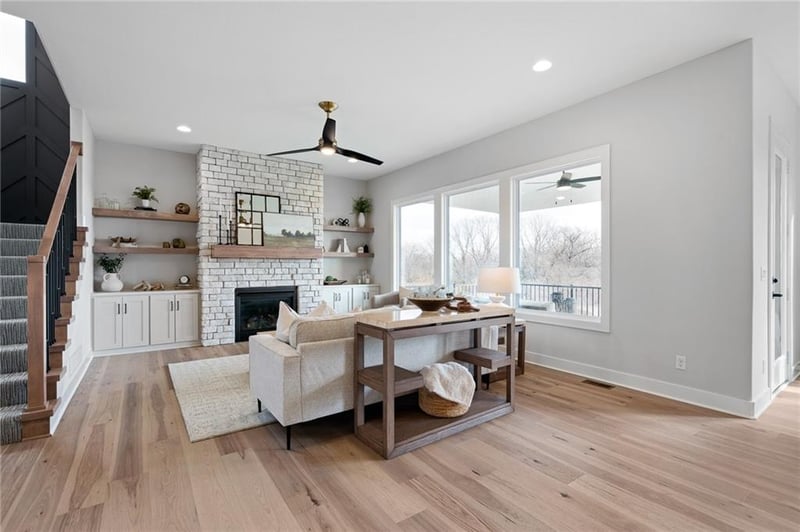 14271 Houston St, Olathe, KS 66061