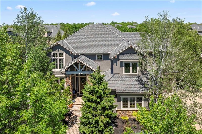 11200 W 164th St, Overland Park, KS 66062