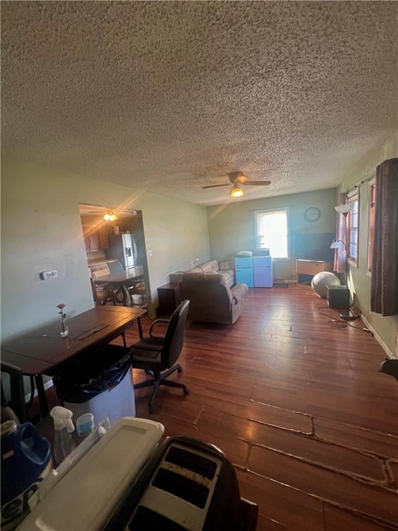 304 W 3rd St, Winston, MO 64689
