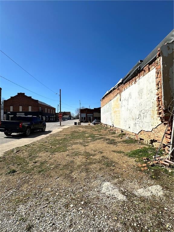 102 N State St, Knob Noster, MO 65336