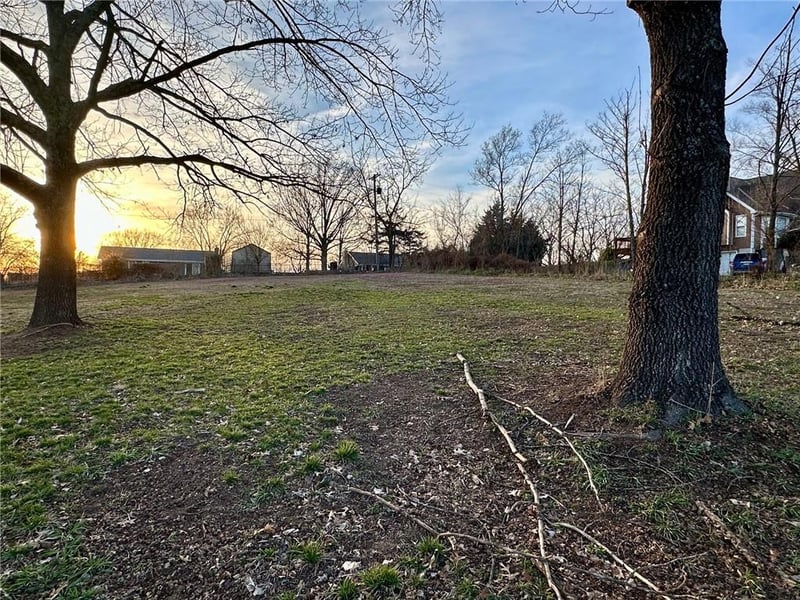 13520 184th St, Linwood, KS 66052