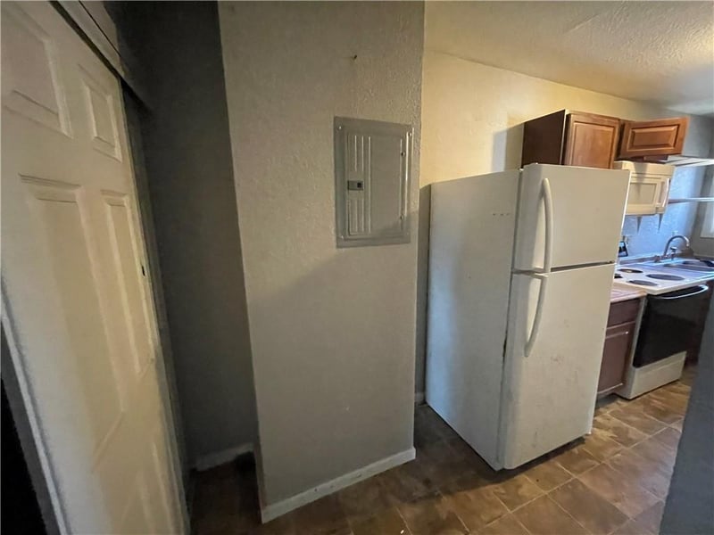 3339 Indiana Ave, Kansas City, MO 64128