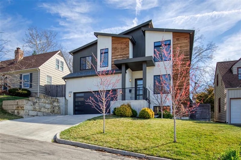 4811 Terrace St, Kansas City, MO 64112