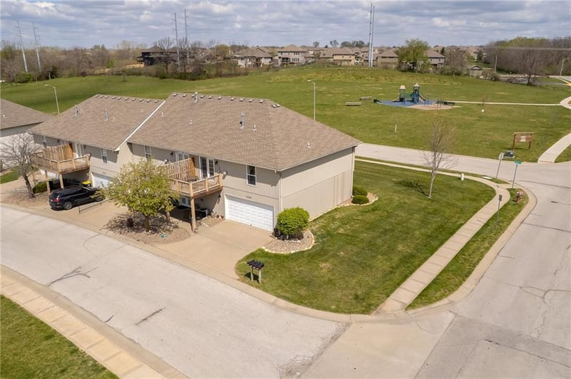 3826 86th Ter, Kansas City, MO 64156