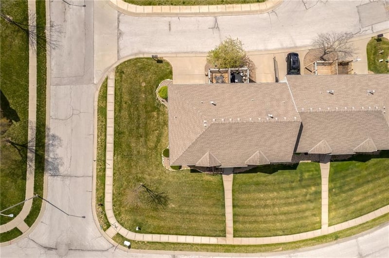 3826 86th Ter, Kansas City, MO 64156