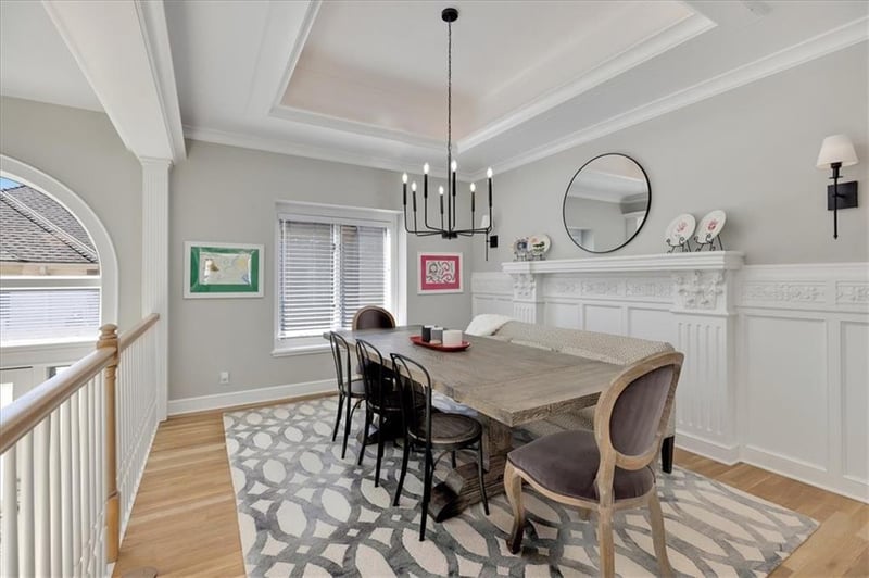 9115 Walmer St, Overland Park, KS 66212