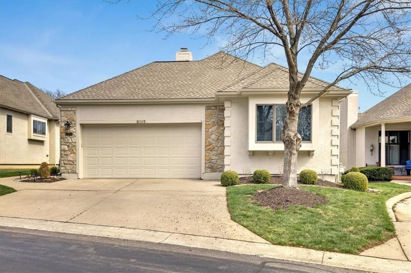 9115 Walmer St, Overland Park, KS 66212