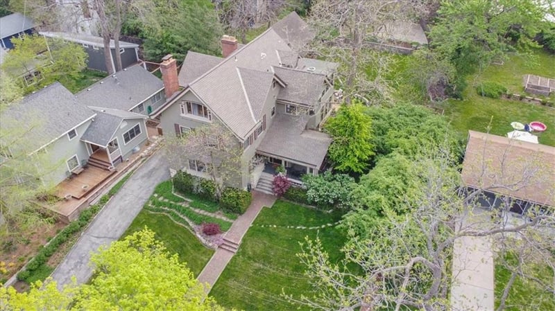 3701 Locust St, Kansas City, MO 64109