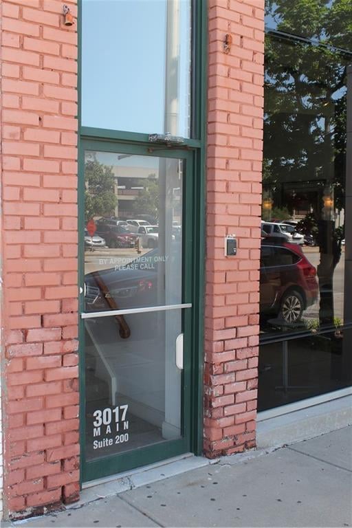 3017 Main St, Kansas City, MO 64108