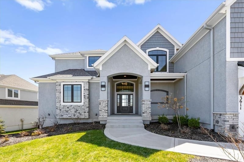 3611 W 158th Ter, Overland Park, KS 66224