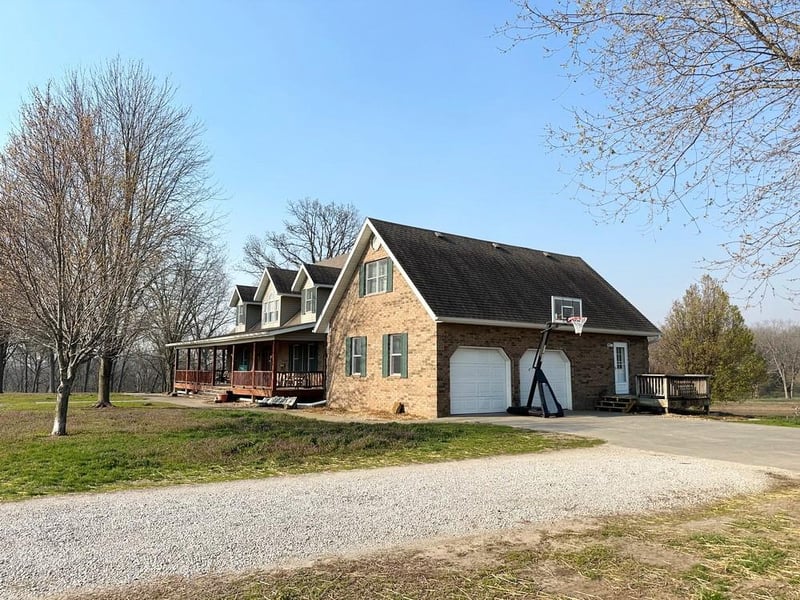 6955 SW 1051 Rd, El Dorado Springs, MO 64744
