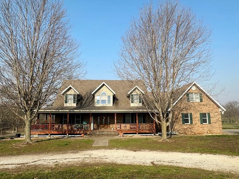 6955 SW 1051 Rd, El Dorado Springs, MO 64744