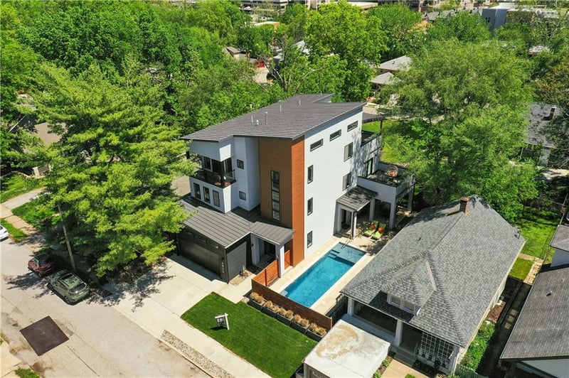 4625 Terrace St, Kansas City, MO 64112