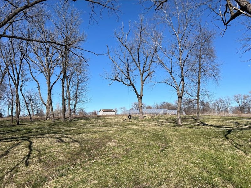 407 Chrissenger St, Burlington Junction, MO 64428