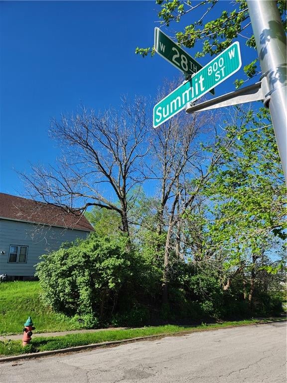 2800 Summit St, Kansas City, MO 64108