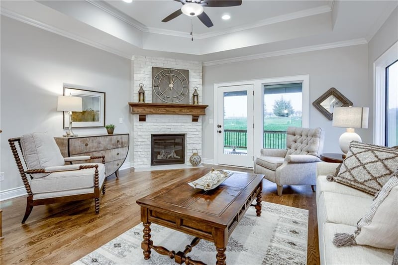 11433 Waterford Dr, Olathe, KS 66061