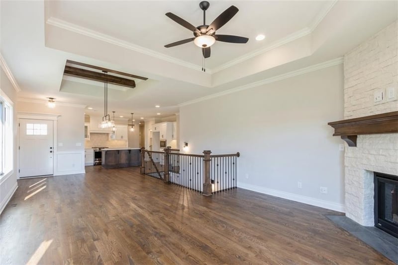 11433 Waterford Dr, Olathe, KS 66061
