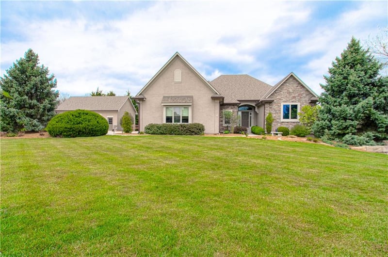 29128 W 150th St, Gardner, KS 66030