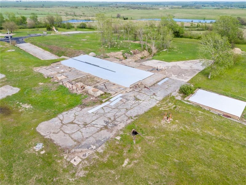 3627 Road D Rd, Allen, KS 66833