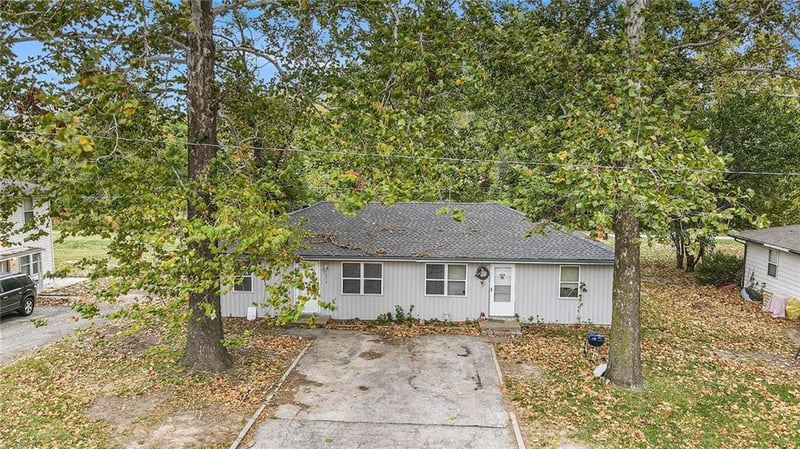 4813 NW Homestead Ter, Riverside, MO 64150